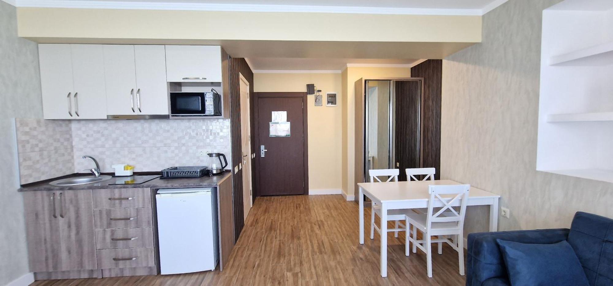 Your Beach Tower Batumi Quarto foto