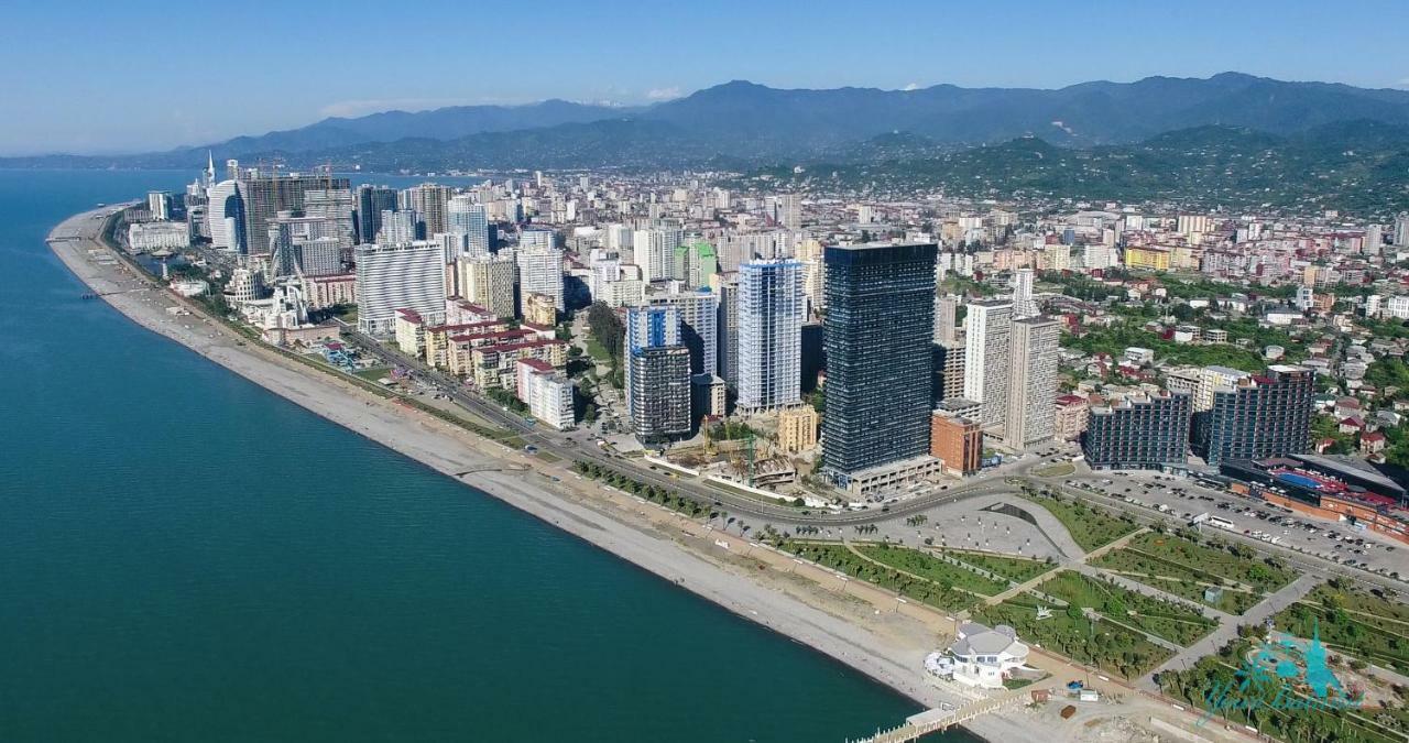Your Beach Tower Batumi Exterior foto